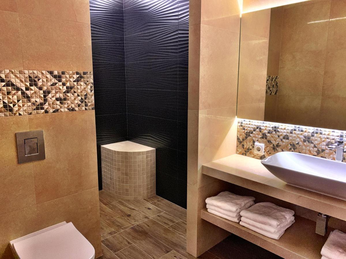 Florida Beach Lounge, Junior Suite - Sloneczne Tarasy W Porta Mare, ジブヌベク エクステリア 写真